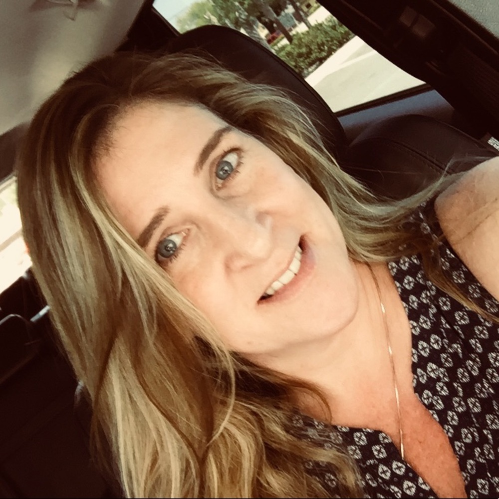 Meet your Posher, Christine